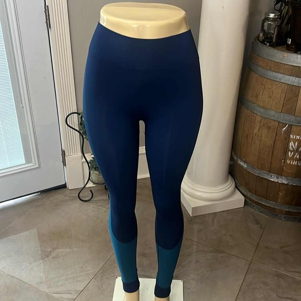ZARELY LEGGINGS